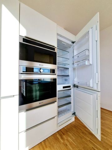 WOHNEN ÜBER DEN DÄCHERN: EXKLUSIVE 3-ZIMMER-WOHNUNG MIT 50 m² TERRASSEN, KLIMA & LIFT! - Foto 5