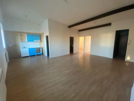 Location Appartement 3 pièces 73m² - Photo 4