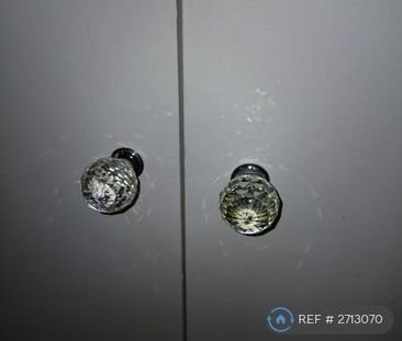 4 bedroom terraced house to rent - Photo 6