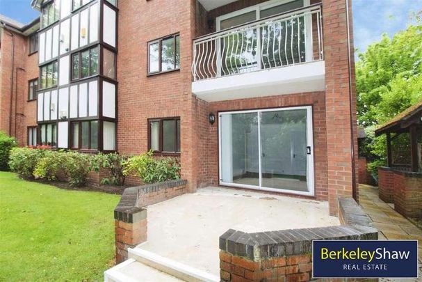 Sunningwell, Merrilocks Road, Blundellsands, L23 - Photo 1