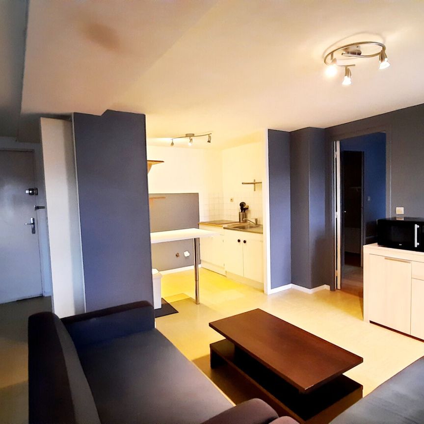 Location Appartement 2 pièces 42m² - Photo 1