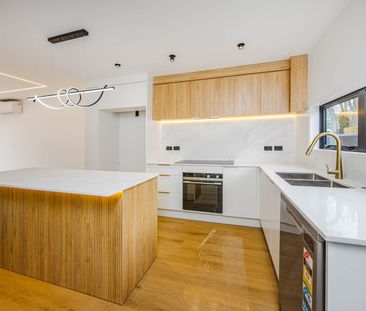 PAKURANGA, 2 BEDROOMS - Photo 2