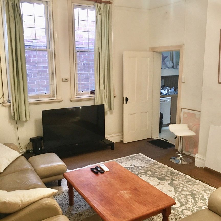 Princes Hill - Photo 1