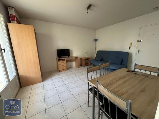Location Appartement 1 pièce 22m² AGEN 47000 - Photo 1