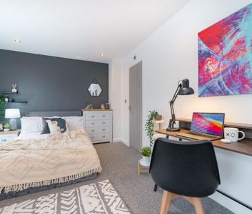 1 bedroom in a house share to rent - Photo 4