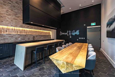 For Lease - 2450 Old Bronte Road Unit# 231, Oakville, Ontario - Photo 4