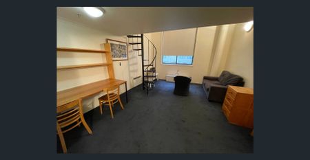 Fully Furnished Studio with A/C - for students - in the heart of Broadway - Photo 4