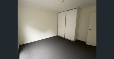 2 BEDROOM UNIT IN THE HEART OF TORRENSVILLE - Photo 2