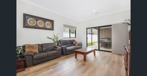 Entertainers delight - Photo 1