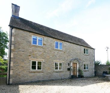 4 bedroom detached house to rent - Photo 4