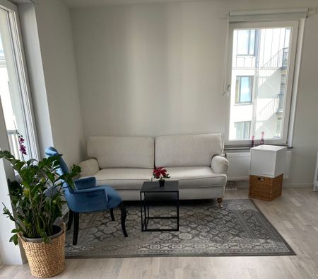 Kista Gårdsväg - Photo 2