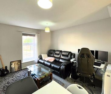 2 bedroom terraced house to rent - Photo 3