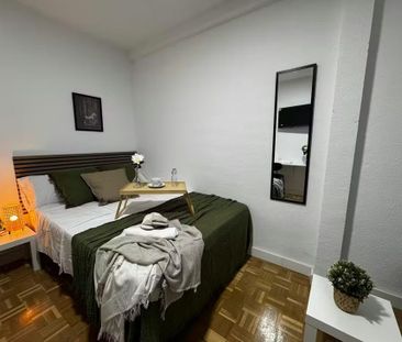 Calle de Sambara, Madrid, Community of Madrid 28027 - Photo 5