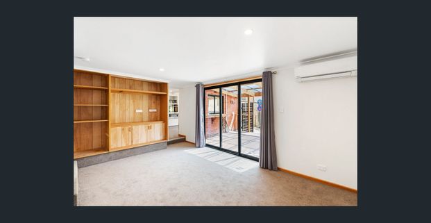 Ideal Family or Shared Living Home in Peaceful Location - Photo 1