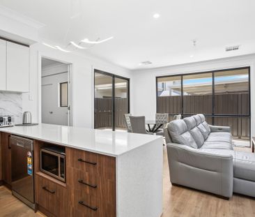 4-bedroom shared house / townhouse, Pita Road - Photo 1