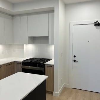 $2,100/ 1 bedroom 675sq ft - Unfurnished 1 Bed 1 Bath Apartment For Re - Photo 1