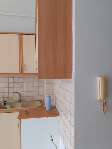 Studio/Γκαρσονιέρα για ενοικίαση Άγιοι Ανάργυροι (Βόλος) - Photo 4