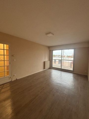 Location Appartement 2 pièces 51m² BORDEAUX 33200 - Photo 2
