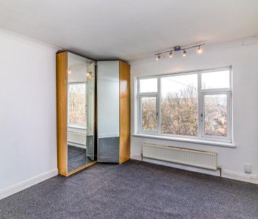 2 bedroom semi-detached house to rent - Photo 3