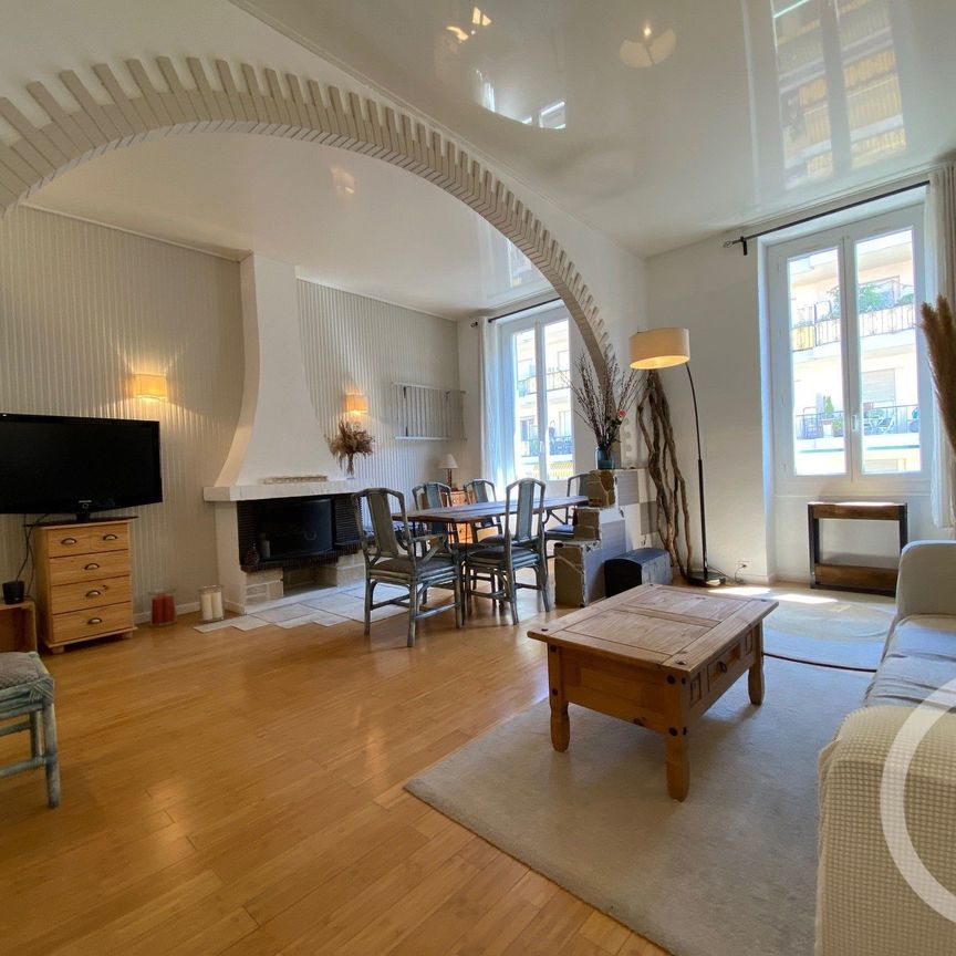 Location Appartement 3 pièces 70m² NICE 06300 - Photo 1
