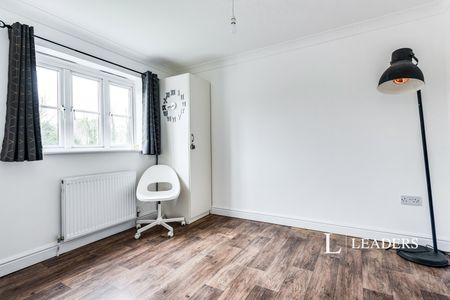 3 bedroom house to rent Charlton Court, Reading Road, Wantage, Oxfordshire, OX12 - Photo 4