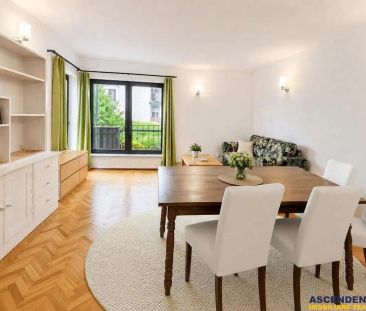 Vila cu etaj, curte proprie si livada, parcare interioara, Brasov Central - Fotografie 2