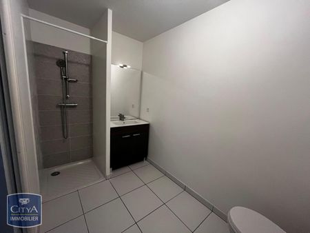 Location Appartement 2 pièces 42m² PESSAC 33600 - Photo 2