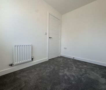 3 bedroom house to rent - Photo 3
