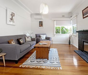 5 St James Avenue, Bentleigh VIC 3204 - House For Rent | Domain - Photo 1