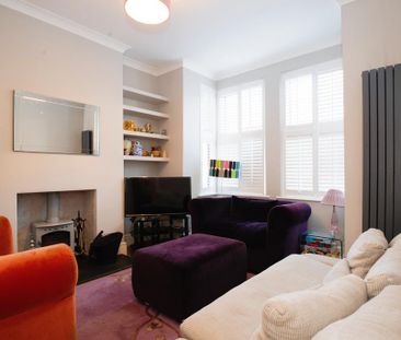 4 bedroom terraced house to rent - Photo 1