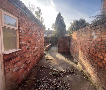 1 bedroom property to rent - Photo 2