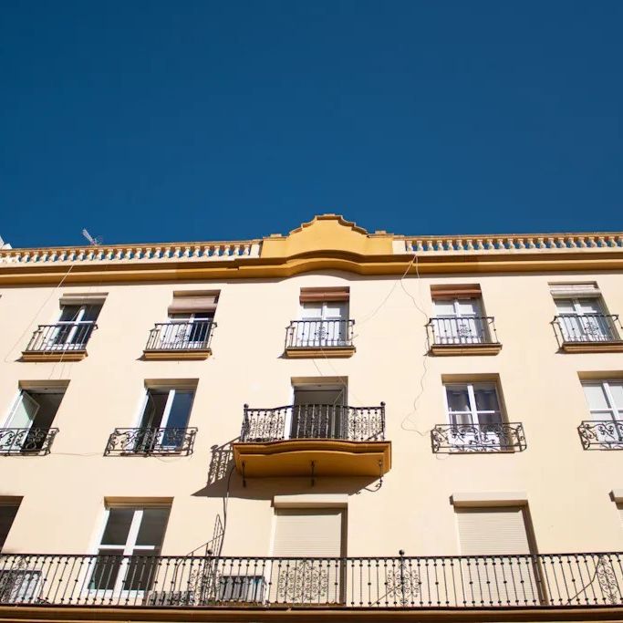 Calle Albareda, Sevilla, Andalusia 41001 - Photo 1