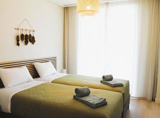 Travessa Nova das Chieiras, Vila Nova de Gaia, Porto 4400-416 - Photo 1