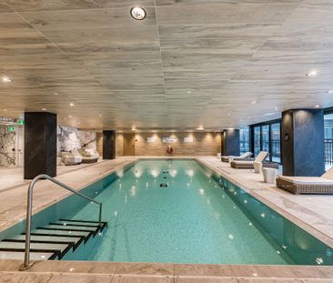 For Lease - 2075 King Road Unit# 119, King, Ontario - Photo 1