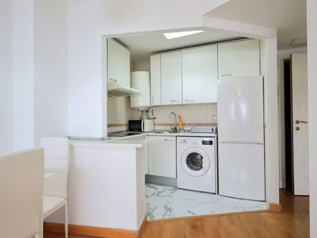 Calle del Puerto de Pozazal, Madrid, Community of Madrid 28031 - Foto 5