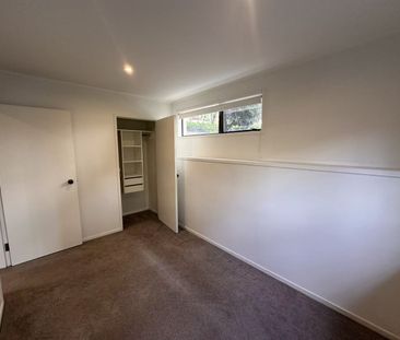 Warm and Practical - Photo 2