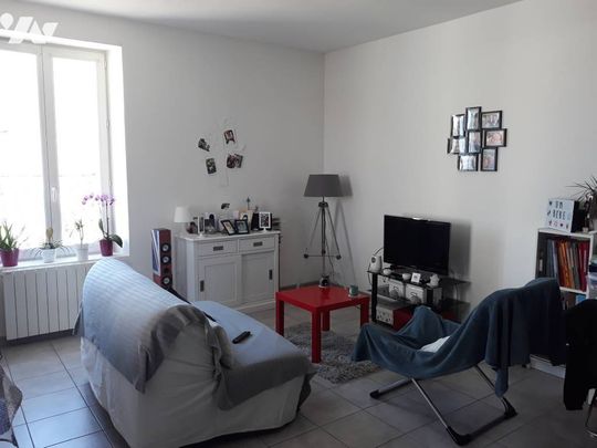 Appartement TYPE 3 - Centre-ville LE LOROUX-BOTTEREAU - Photo 1