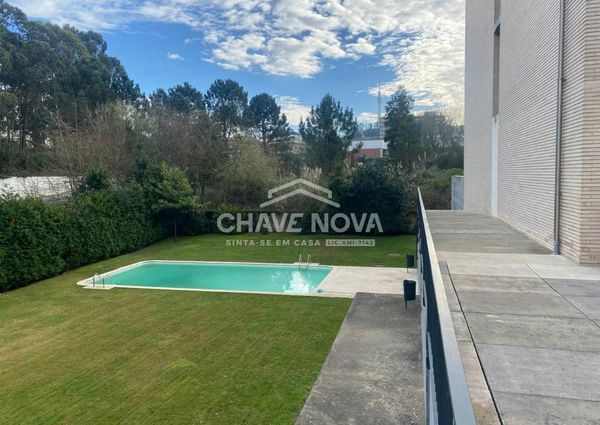 Apartamento T5 em Porto