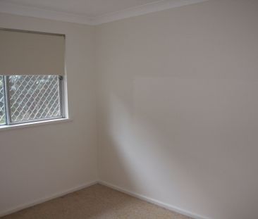 Charming & Convenient Villa - Prime Location - Photo 6