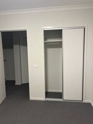 Donnybrook - Photo 1