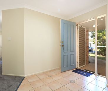 Charming Rental Opportunity in Nerang - Photo 4