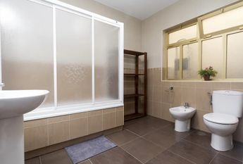 Calle Lagunillas, Málaga, Andalusia 29012