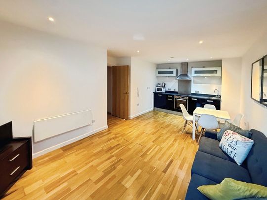 2 bedroom apartment to rent - Photo 1