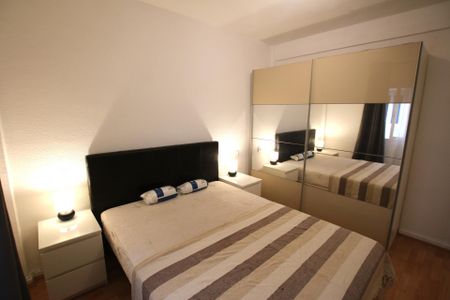 Flat - Granada (Constitucion) - Photo 2