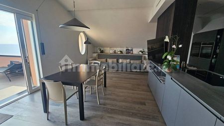 Appartamento via Punta del Gabbiano 26, Pineta, Arenzano - Photo 2