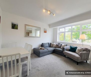 3 bedroom flat to rent - Photo 1