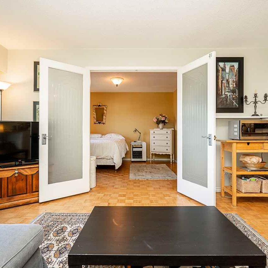 2211 West 5th Avenue apartment — Vancouver, BC (1-Bedroom) - 1 Bedroom - Photo 1