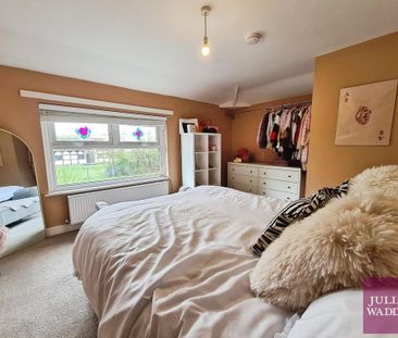 2 bedroom semi-detached house to rent - Photo 6