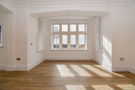 Stanley Road, CH47 1HN, Hoylake - Photo 2