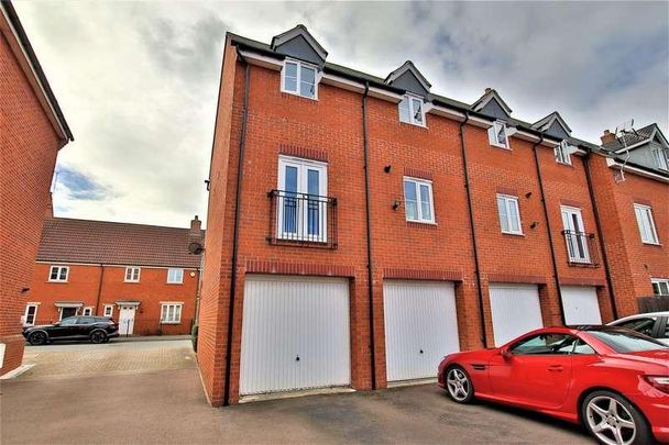 Beauchamp Road, Walton Cardiff, Tewkesbury, GL20 - Photo 1